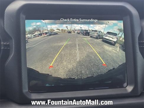 Used 2022 Jeep Wrangler Unlimited Sahara image 20