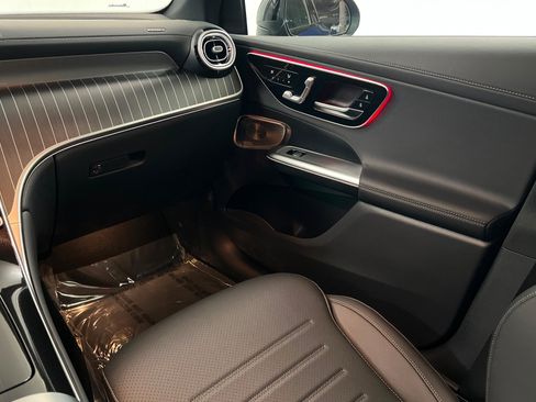 New 2027 Mercedes-Benz GLC 300 4MATIC image 10