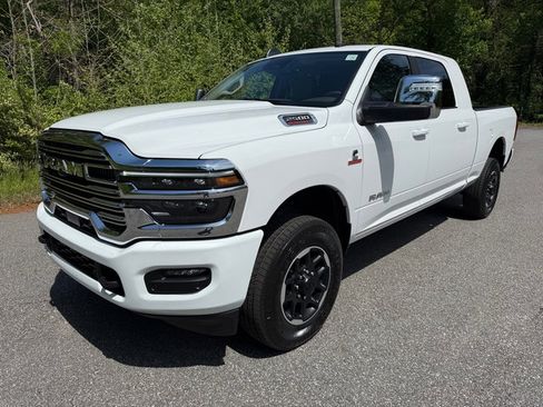 New 2025 RAM 2500 Laramie image 3