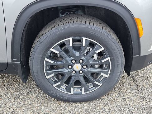 New 2026 Chevrolet Traverse LT w/ Sun and Wheel Package AWD/4WD image 4