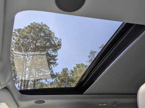 New 2026 Ford F150 Lariat w/ Equipment Group 502A High image 20