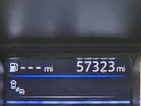 Used 2019 Nissan Titan S image 45