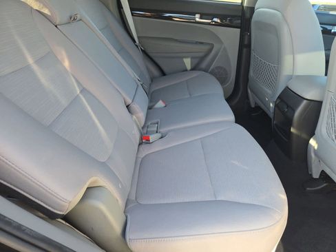 Used 2015 Kia Sorento LX image 19