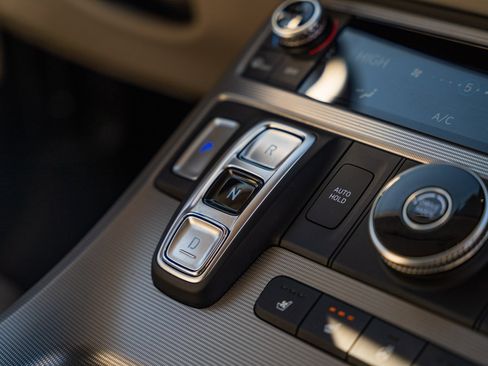 Used 2025 Hyundai Palisade Calligraphy image 41