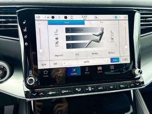 New 2026 Jeep Grand Wagoneer L Limited AWD/4WD image 16