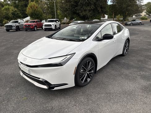 New 2026 Toyota Prius XLE image 1