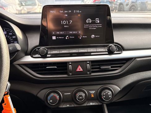 Used 2024 Kia Forte LXS image 34