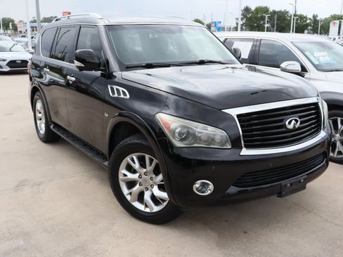 Used 2014 INFINITI QX80 2WD w/ Theater Package image 2