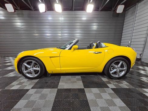 Used 2007 Saturn Sky w/ Premium Trim Pkg image 9