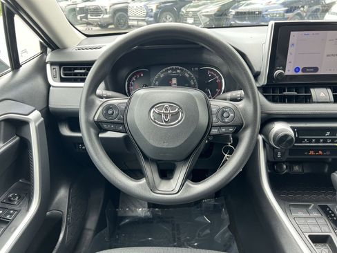 Used 2024 Toyota RAV4 LE AWD/4WD image 15