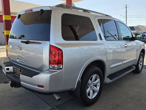 Used 2012 Nissan Armada SV AWD/4WD image 6