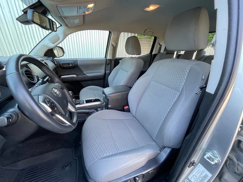 Used 2023 Toyota Tacoma SR5 RWD image 21