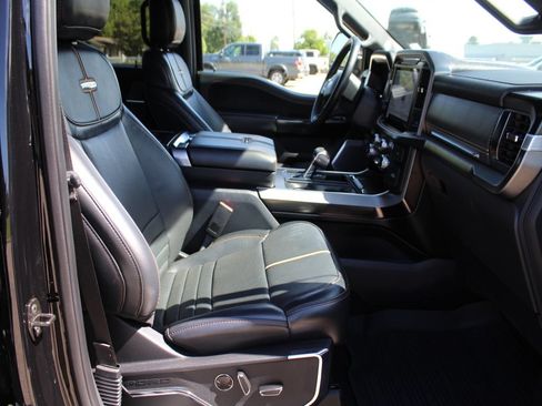 Used 2022 Ford F150 Platinum w/ Equipment Group 701A High AWD/4WD image 25