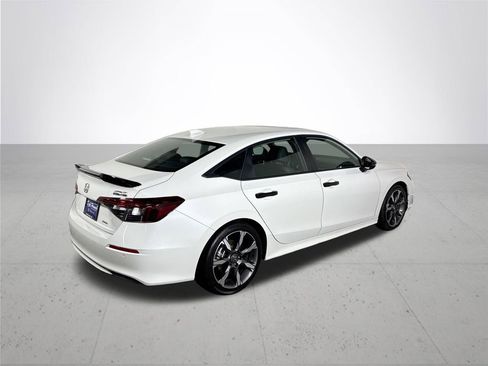 Used 2025 Honda Civic Sport image 6