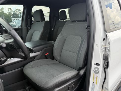Used 2022 RAM 1500 Big Horn RWD image 16
