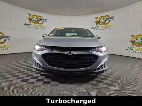 Used 2024 Chevrolet Malibu LT w/ Sport Edition FWD image 2