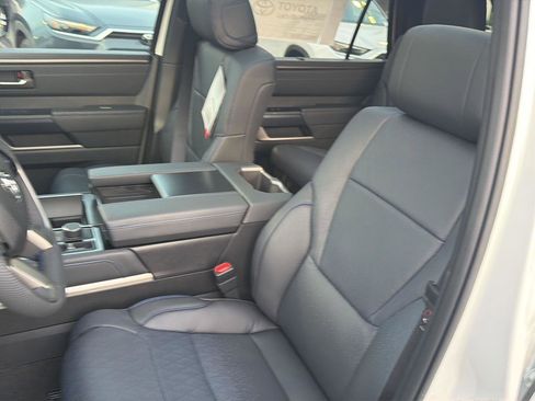 New 2026 Toyota Sequoia Platinum AWD/4WD image 31