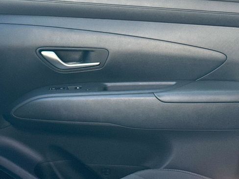 Used 2025 Hyundai Tucson SEL FWD image 23