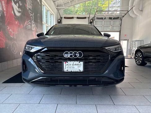 Used 2024 Audi Q8 e-tron Premium Plus AWD/4WD image 1
