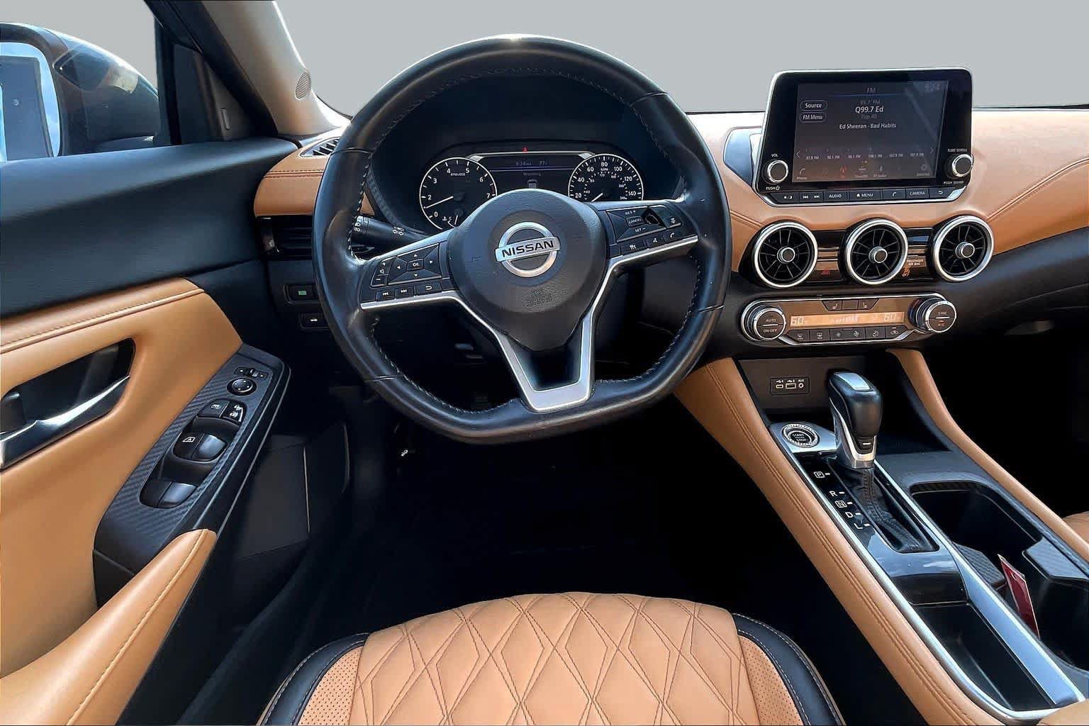 Used 2021 Nissan Sentra SV w/ SV Premium Package FWD image 6