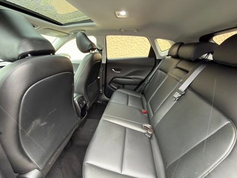 Used 2024 Hyundai Kona Limited AWD/4WD image 17