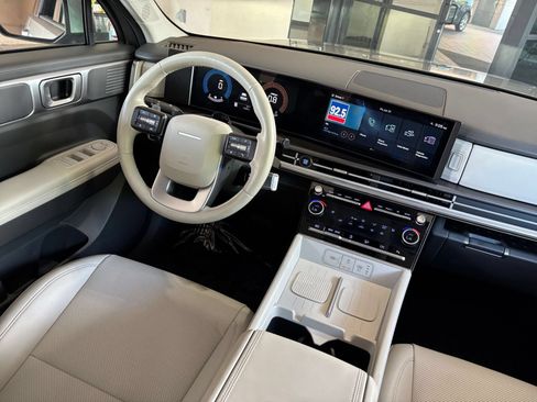 Used 2026 Hyundai Santa Fe SEL FWD image 37