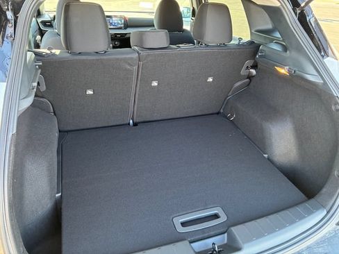 New 2026 Nissan Kicks SV w/ SV Premium Package FWD image 22