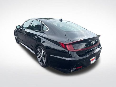 Used 2023 Hyundai Sonata SEL Plus FWD image 3