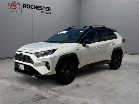 Used 2021 Toyota RAV4 XSE AWD/4WD image 7