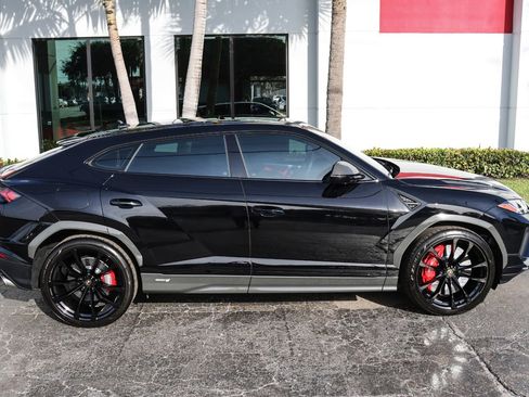 Used 2024 Lamborghini Urus S image 6