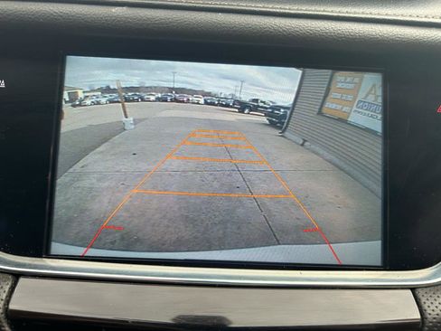 Used 2017 Cadillac XT5 Luxury w/ LPO, Wheel Lock Package image 28