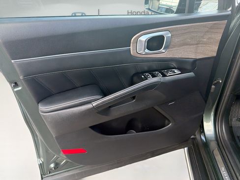 Used 2021 Kia Sorento SX Prestige image 20