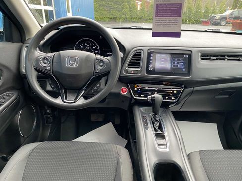 Used 2022 Honda HR-V EX image 8