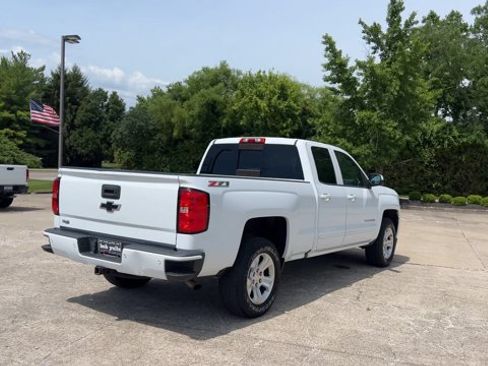 Used 2017 Chevrolet Silverado 1500 LT w/ All Star Edition AWD/4WD image 8
