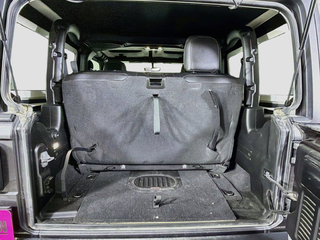 Used 2021 Jeep Wrangler Rubicon AWD/4WD image 29