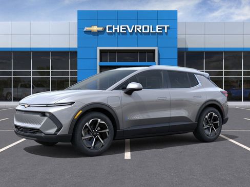 New 2026 Chevrolet Equinox EV LT AWD/4WD image 2