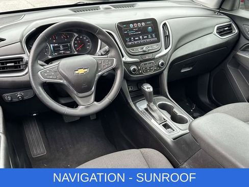 Used 2018 Chevrolet Equinox LT w/ Sun & Infotainment Package image 2