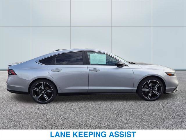 Used 2025 Honda Accord Sport image 6