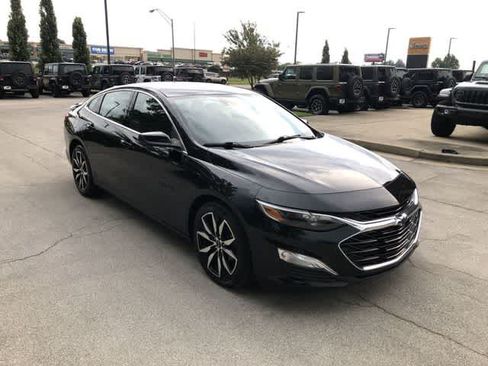 Used 2023 Chevrolet Malibu RS FWD image 8