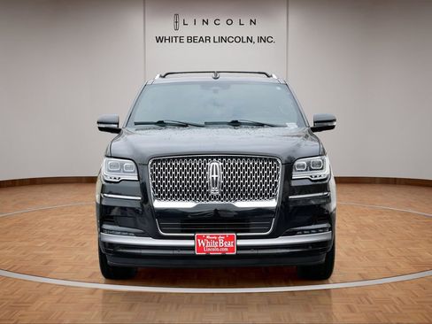Used 2023 Lincoln Navigator L Reserve image 2