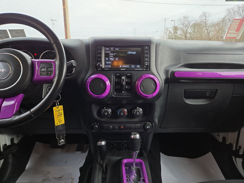 Used 2016 Jeep Wrangler Unlimited Sport w/ Quick Order Package 24S image 24