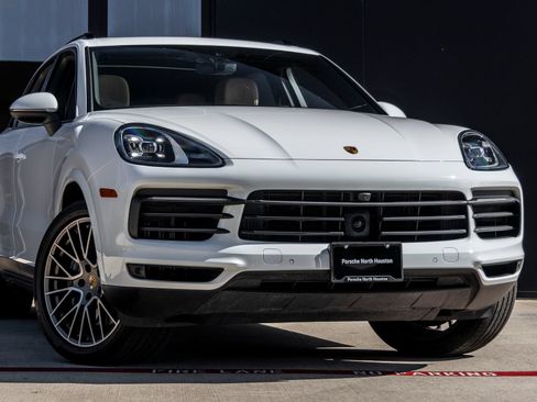 Certified 2023 Porsche Cayenne Platinum Edition AWD/4WD image 9