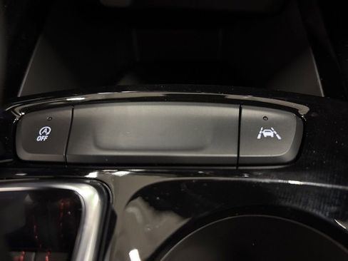 New 2026 Chevrolet Trax RS w/ Driver Confidence Package FWD image 19