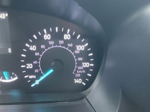 Used 2021 Ford Explorer 2WD image 14