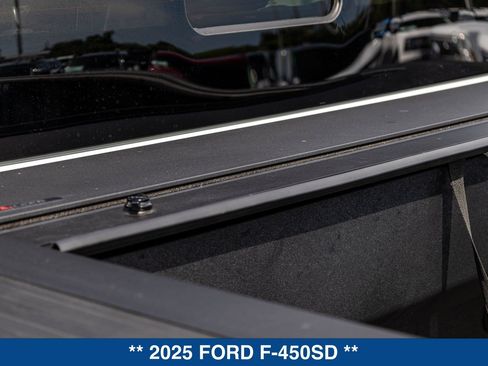 Used 2025 Ford F450 Platinum w/ Platinum Plus Package AWD/4WD image 37