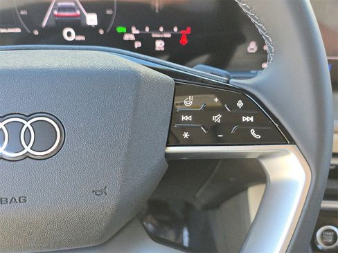 New 2025 Audi Q5 Premium image 21