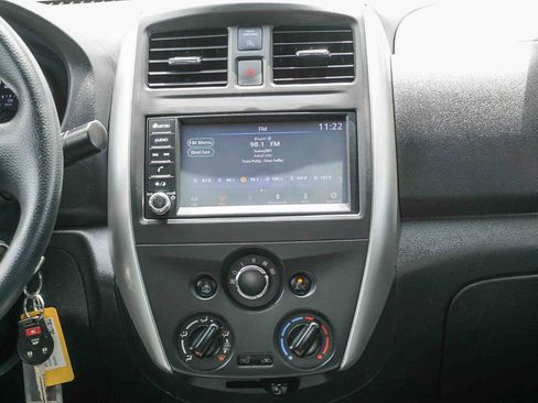 Used 2019 Nissan Versa SV FWD image 16