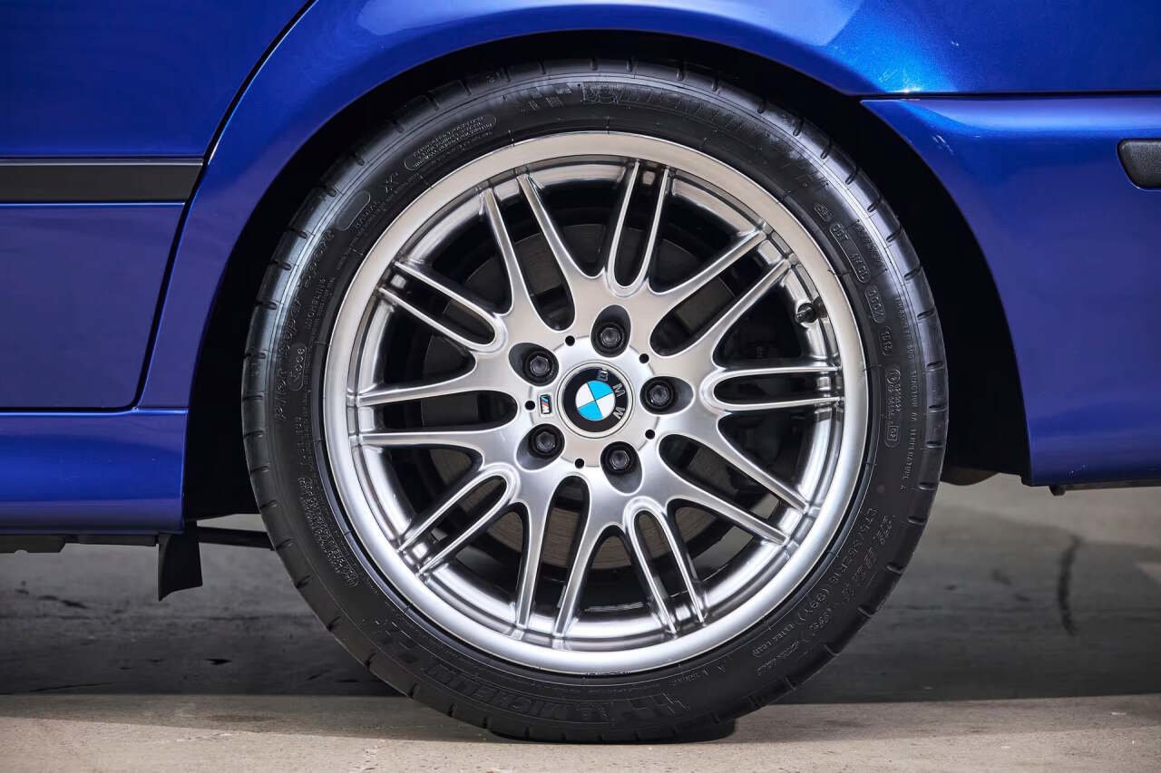 Used 2002 BMW M5 RWD image 33