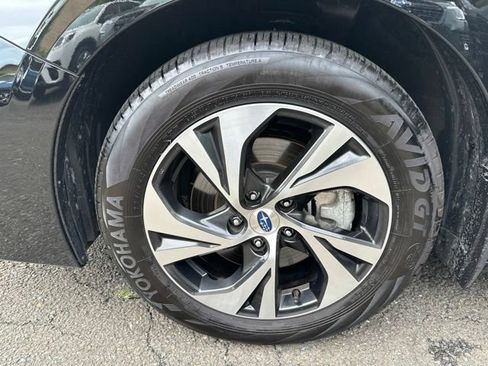 Certified 2025 Subaru Legacy Premium AWD/4WD image 31