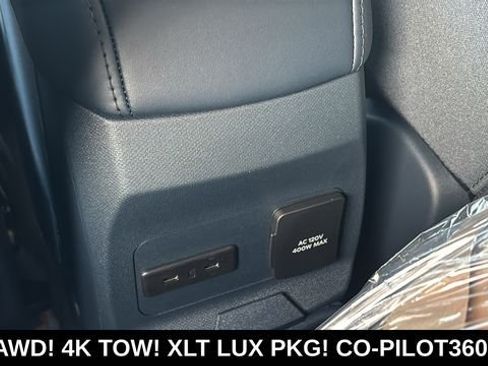 New 2026 Ford Maverick XLT w/ XLT Luxury Package AWD/4WD image 8